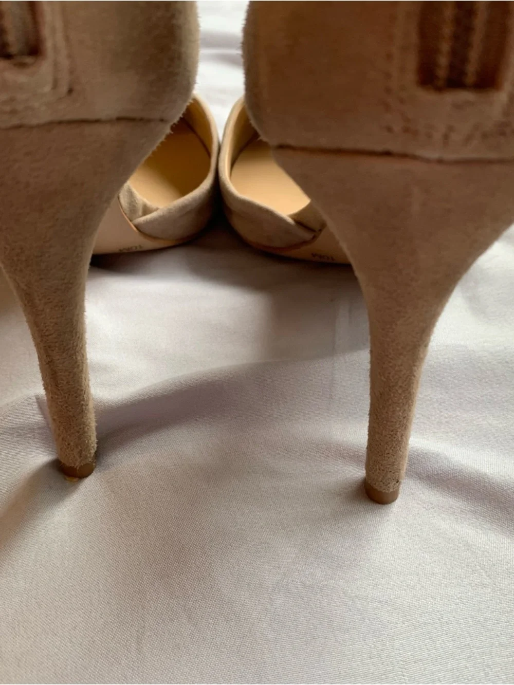 Giani Bini Pointed-Toe Ankle-Strap Heels in Tan Suede Size 10 - Picture 3 of 10